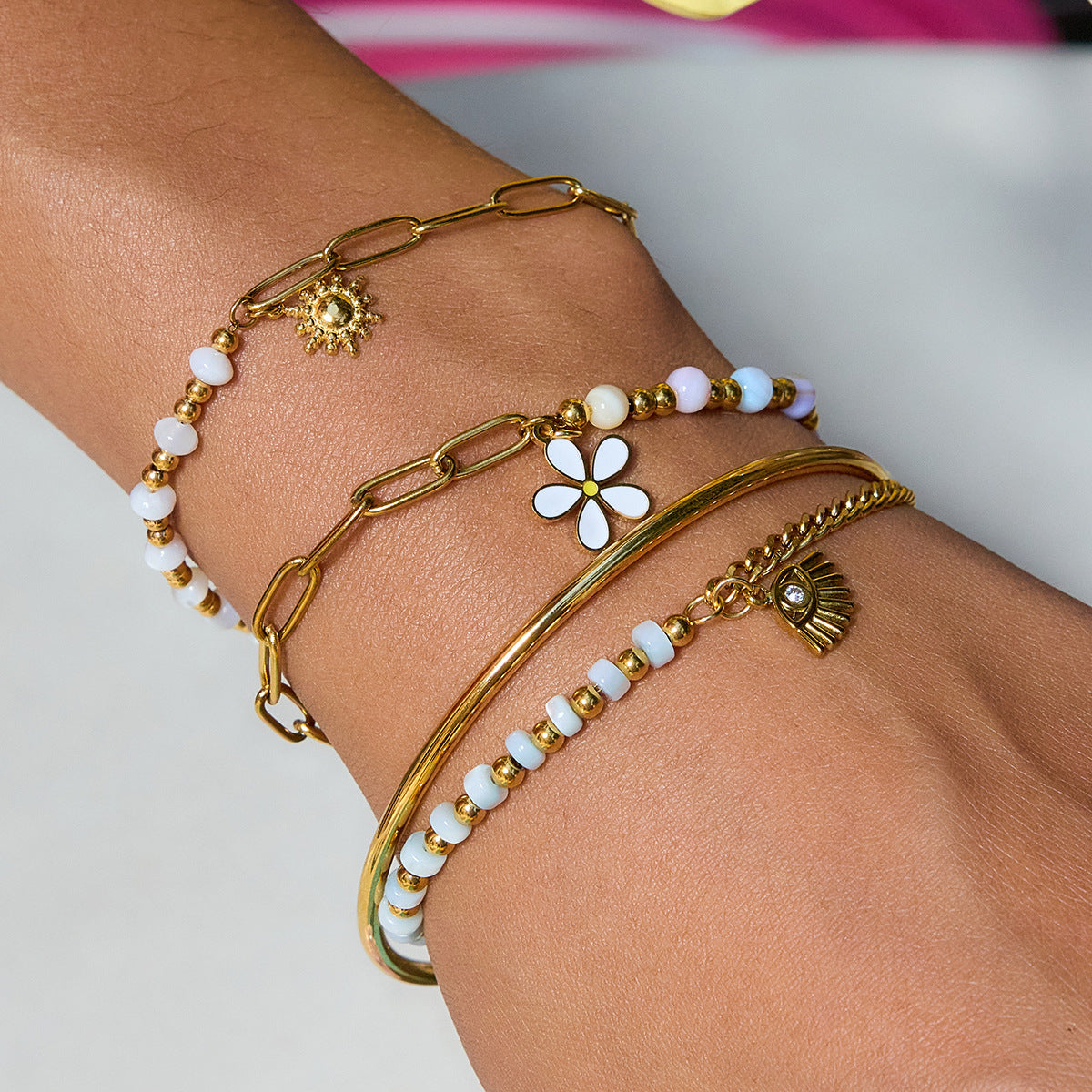 Instagram-style Fashion Accessory Handcrafted Beaded Bracelet With Natural Stones